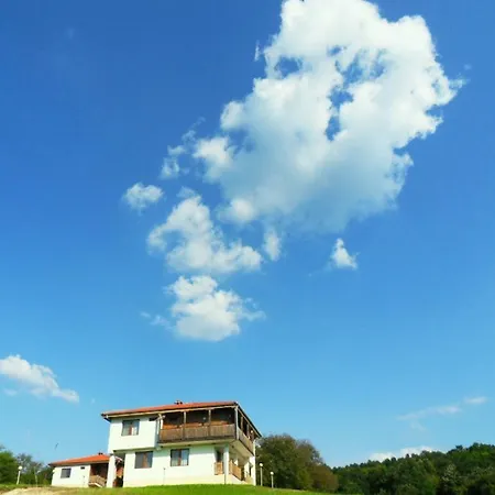 Guest house Малка Черковна Malka Cherkovna