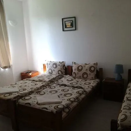 Малка Черковна Guest house